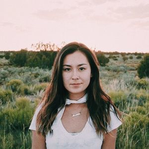 Meet your Posher, Lily